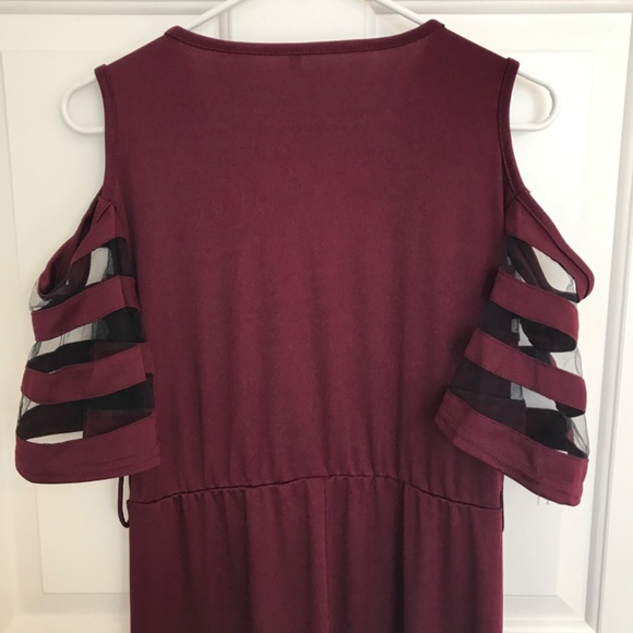 Christmas Cold Shoulder Wrap Sheer Mesh Sleeve Wide Leg Jumpsuit Size L Wine - Picture 6 of 9
